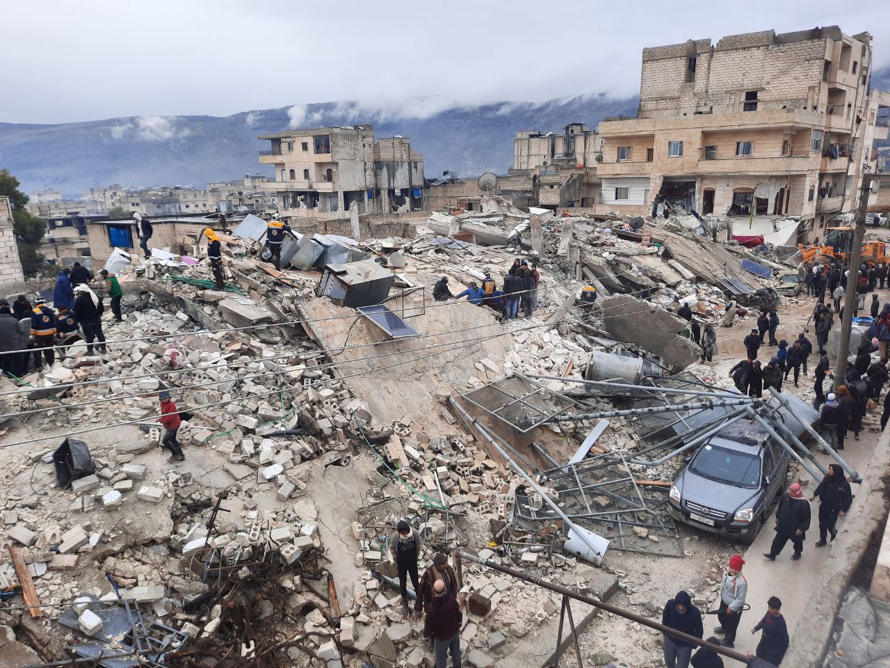 آلاف الضحايا والجرحى بزلزال مدمر ضرب سوريا وتركيا (صور + فيديو) | شبكة بلدي  الإعلامية